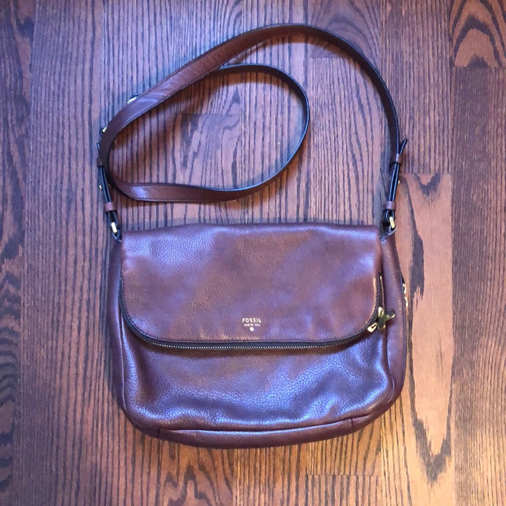 FOSSIL leather crossbody